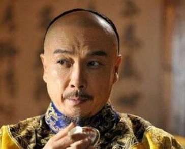 康熙帝刚去世，内务府太监赵昌就被处死是为什么？