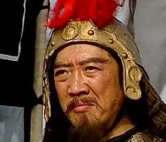 三国时期，曹魏政权中担任前将军和后将军官职的人是谁？