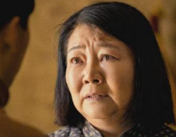 《人世间》萨日娜演技怎么样？把周妈演活赢得观众点赞