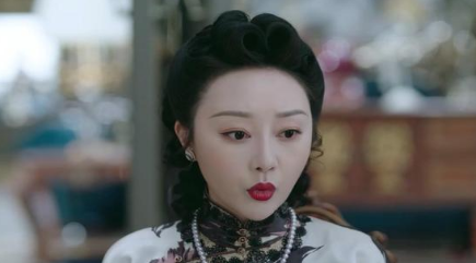 《流光之城》剧情高能反转,孙姨太一改曾经虚荣拜金的模样