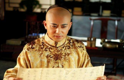 嘉庆已然成为了皇帝,为何却在前四年是没有大权的?