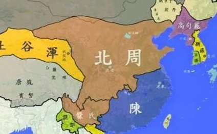 西魏大丞相宇文泰接受谁的建议？在北周实行了六官制度