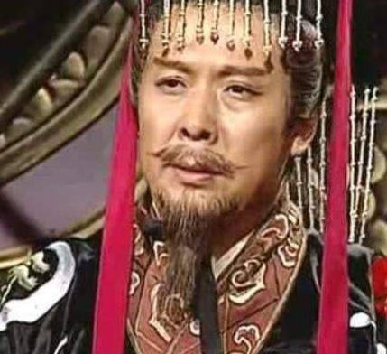 关羽被杀之后 刘备第一件事情为什么是称帝而不是报仇