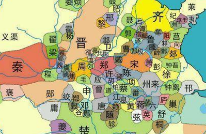 春秋时期齐桓公能率先称霸的原因是什么？如果做到的