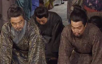 刘表去世之后，鲁肃为何要出使已被刘备占据的荆州？