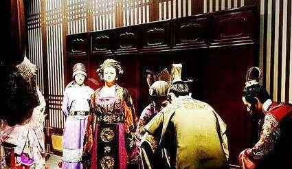 武三思对李唐皇族很不好，为何能在唐中宗时期掌握大权？