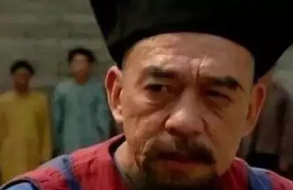 在八王逼宫的时候，张廷玉拿出康熙的遗诏会发生什么事？