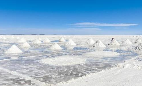 在古代，买卖私盐是违法的吗？