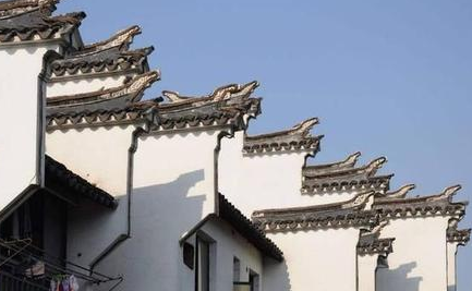 马头墙是徽派建筑的重要特色，其名字有怎样的来源？